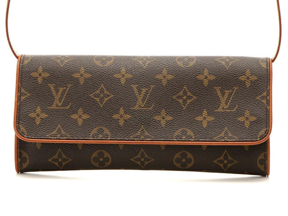 LOUIS VUITTON Pochette Twin Monogram